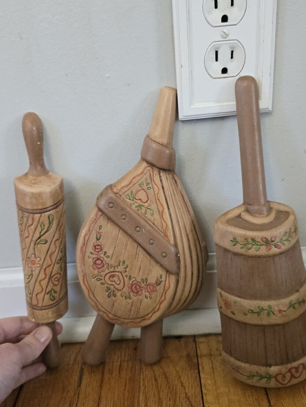 Vtg MCM Holland Mold Ceramic Wall Plaques Butter Churn Bellows Rolling Pin